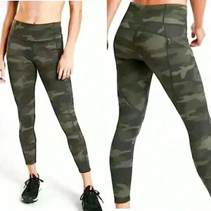 Athleta Women’s Olive Green Camo Contender 7/8 Powerlift Tight Workout Legging S